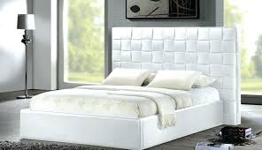 Upholstered Headboards Queen Bed In Dubai