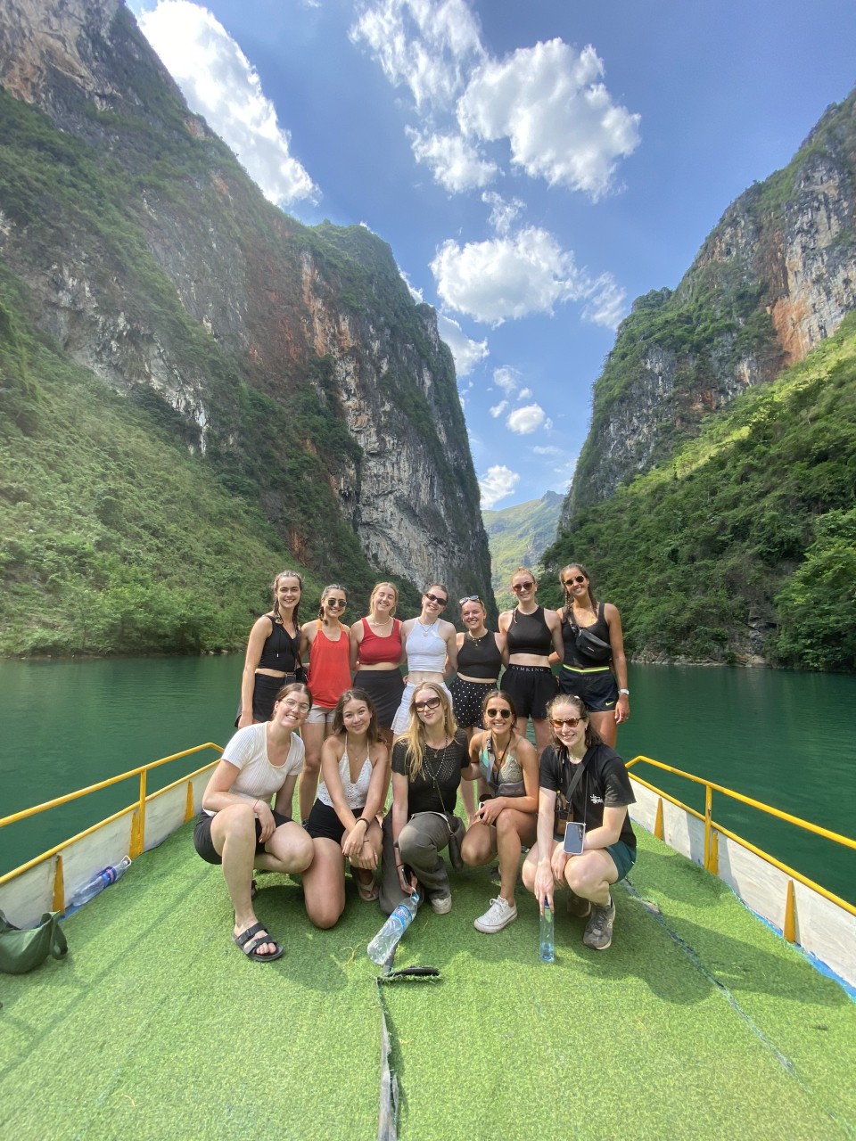 able road trip in Vietnam, the ha giang loop vietnam 