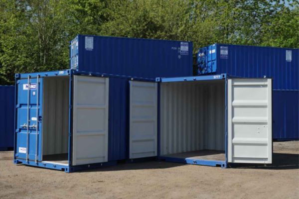 Top Benefits Of Using 20ft Shipping Containers In Creative Projects