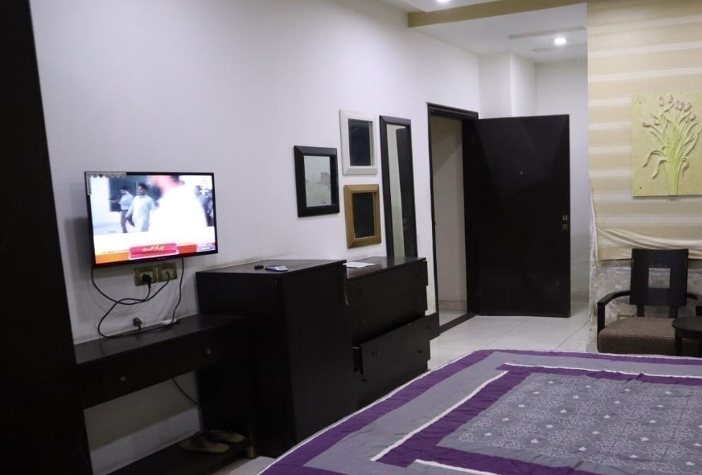 Studio to Luxury Flats – Lahore Rental Guide
