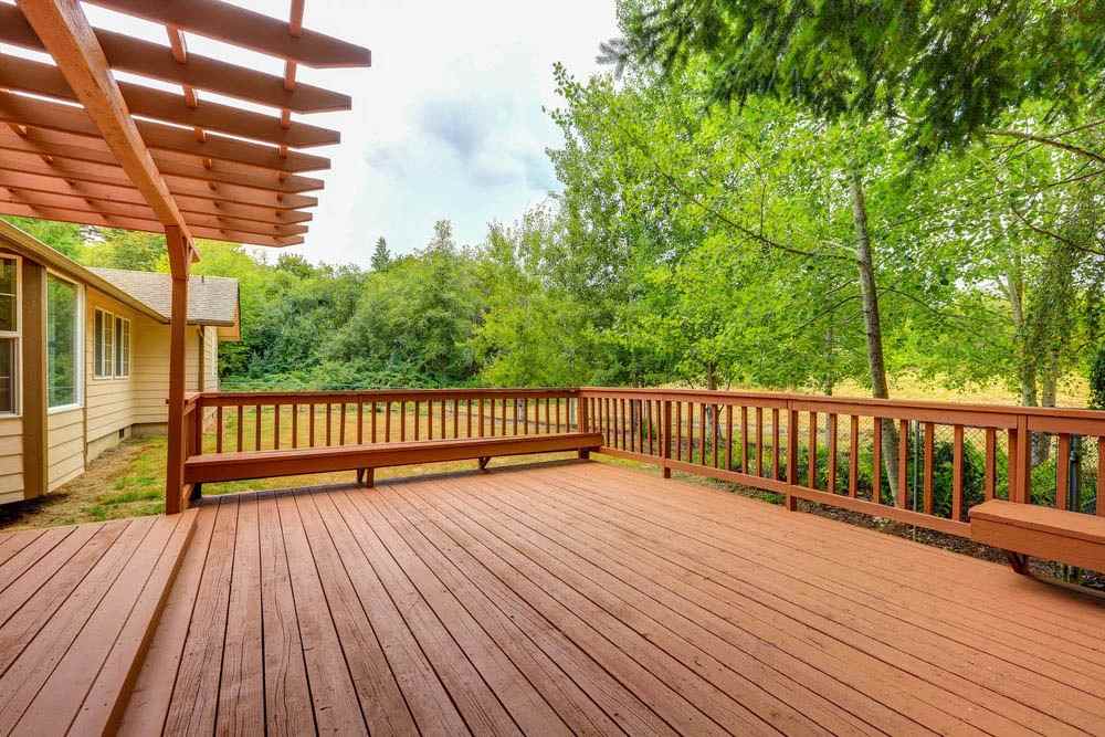 How Much Does Deck Renovation Cost?