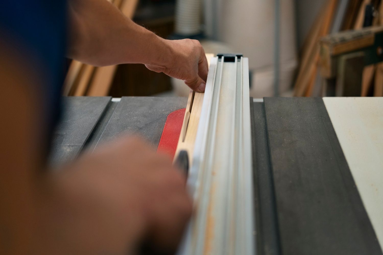 Replacement Siding: When Is It Time to Upgrade Your Home’s Exterior?