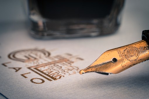 Houses skilled and professional freelance content writer