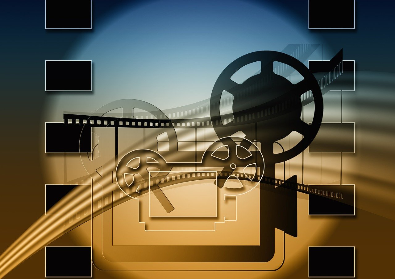 Brighter and Sharper Images: The Advantage of LED Portable Projectors