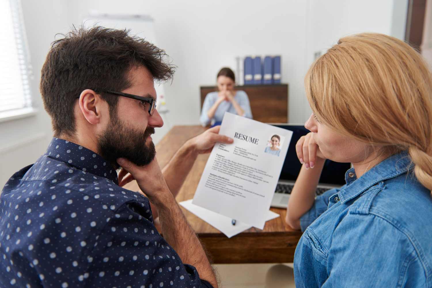 What Does Direct Employment Mean? Explore Its Role in Modern Hiring