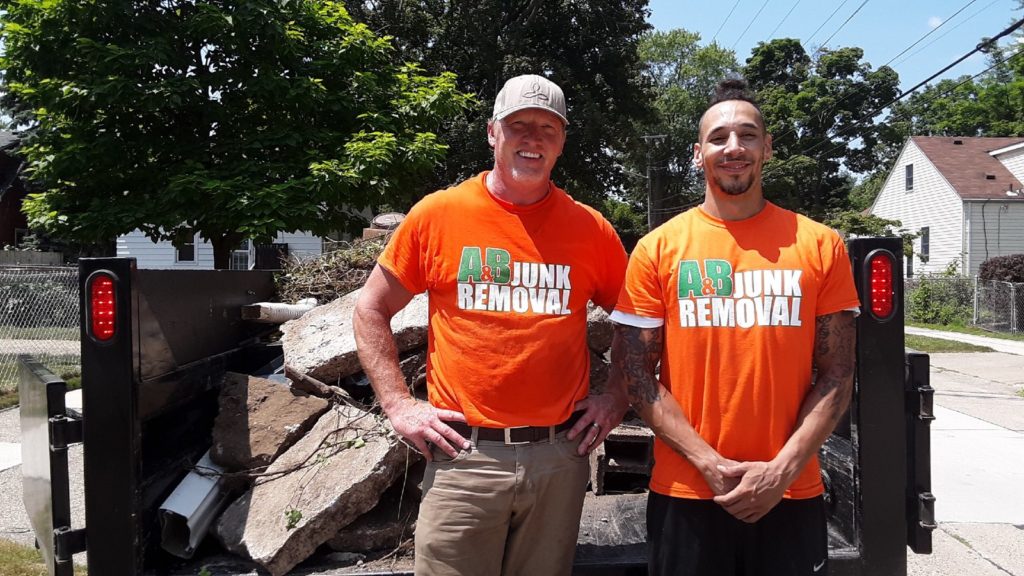 Top 3 Reasons to Hire Junk Removal Company