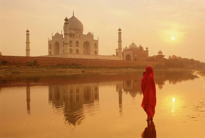 Complete Tour Guide for Agra Tour from Delhi