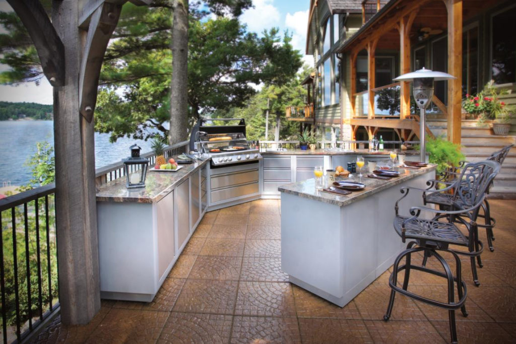 Recommendations on how to clean your walls properly