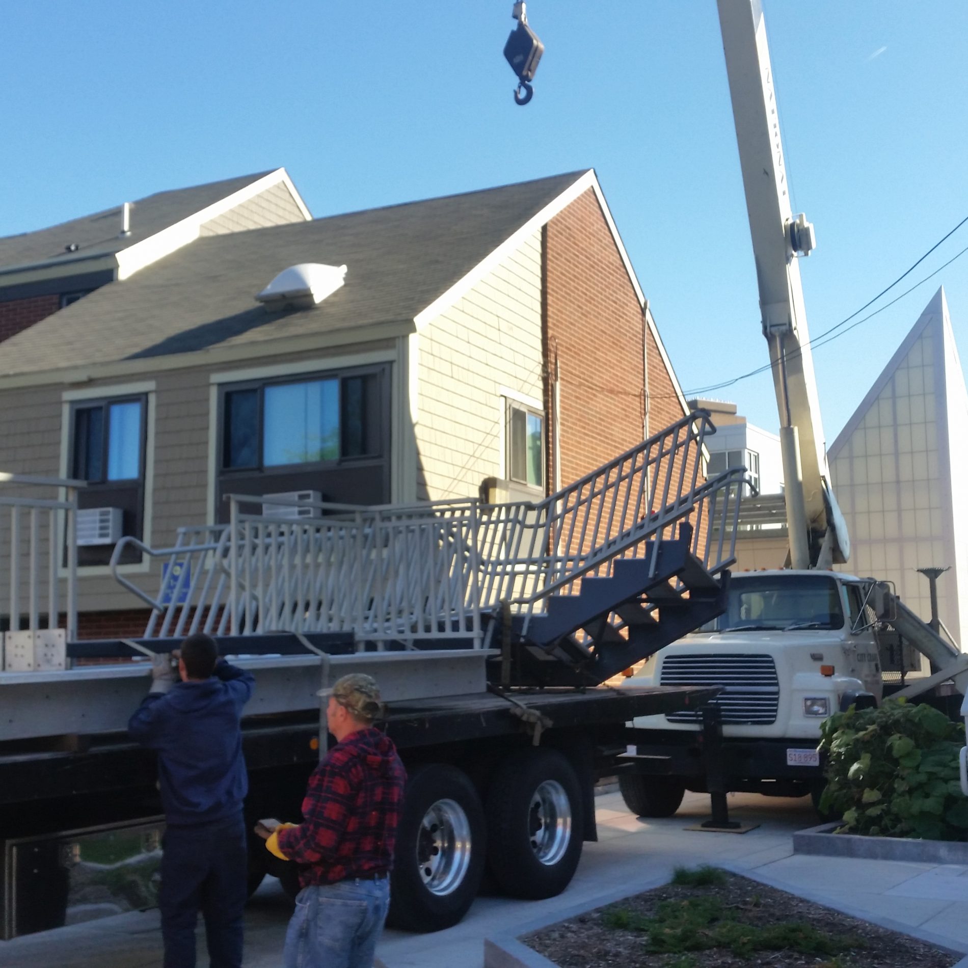 Tips For Hiring Crane And Rigging Services