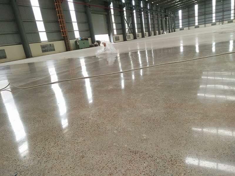 Grinding polishing concrete floor Da nang
