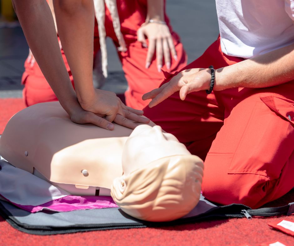 Top Reasons to Renew Your ACLS Certification on Time
