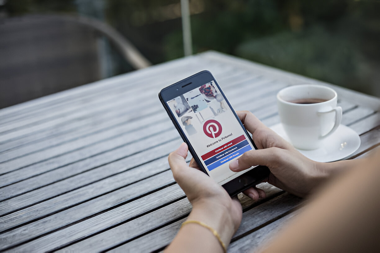 Scroll on Pinterest Like a Pro: The Hidden Solution for Driving Organic Traffic