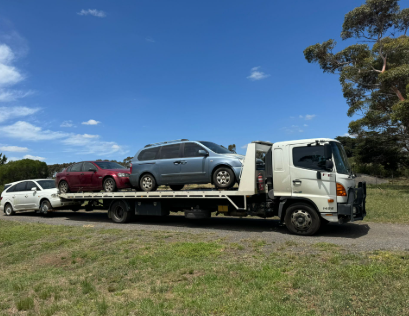 How Car Removal Helps Keep Your Property Clean & Clutter-Free?