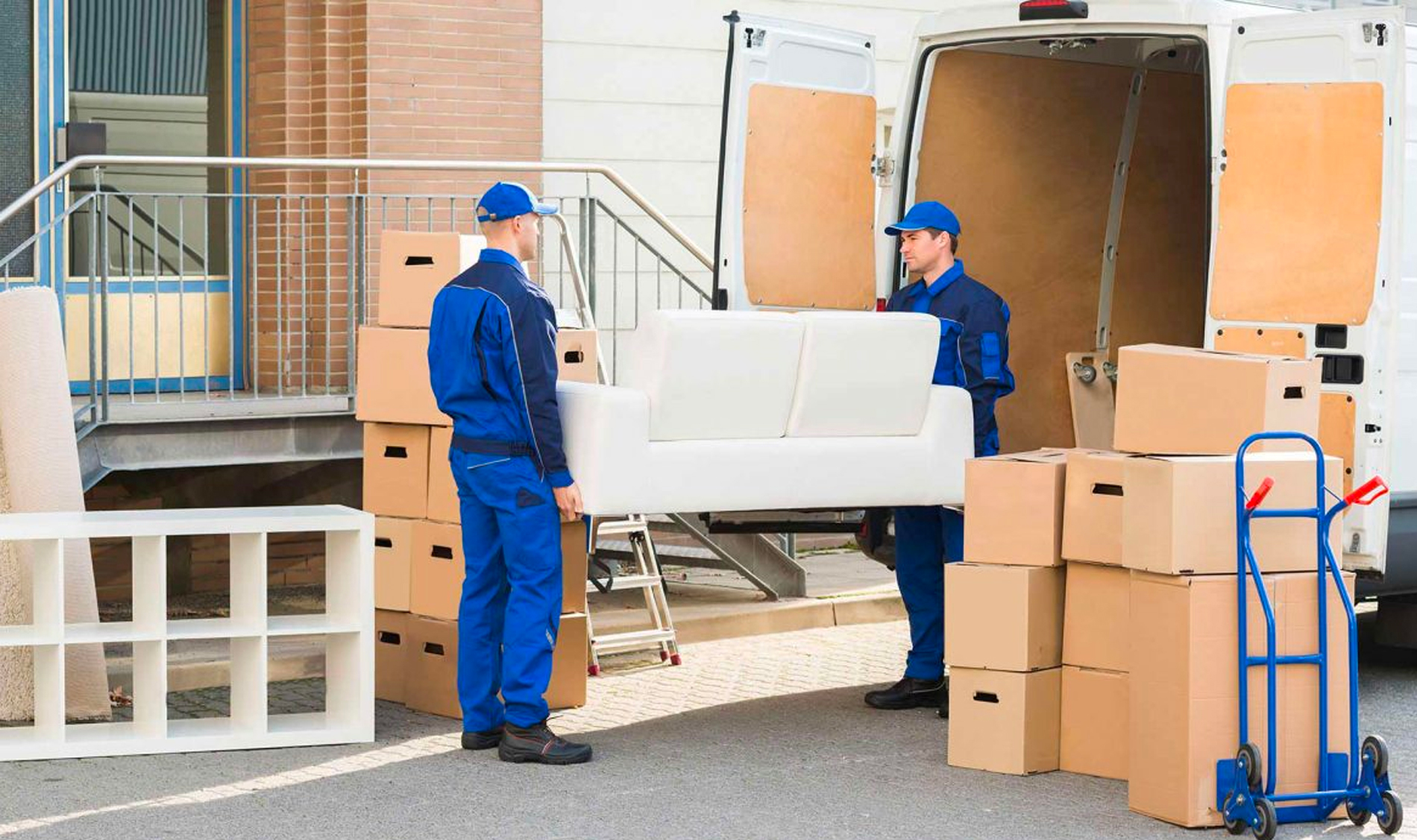 Select the Best Moving Services in Toronto