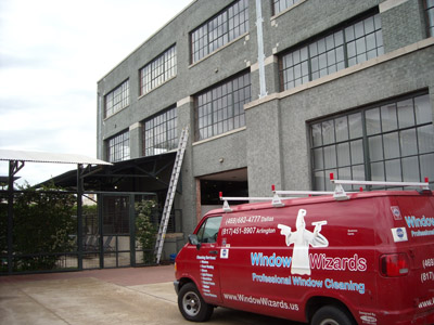 Hire The Professional Window Cleaning Service In Dallas | Window Wizards