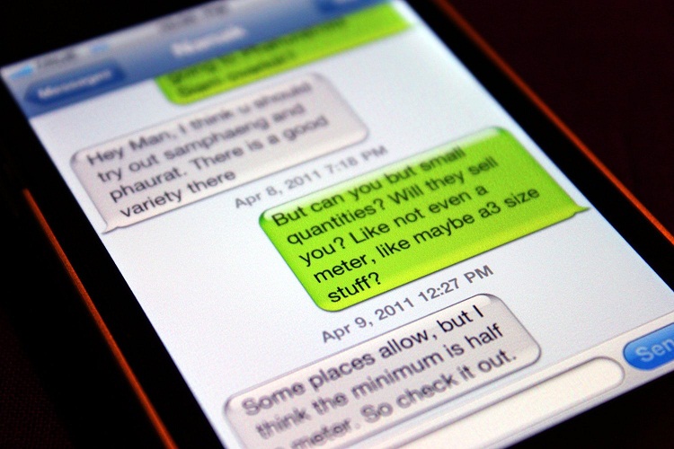 How to Secretly Track Text Messages on iPhone