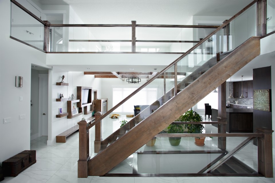 How Much Do Glass Railings Cost?