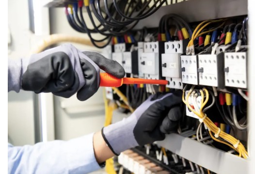 Level 2 Electrician Newtown