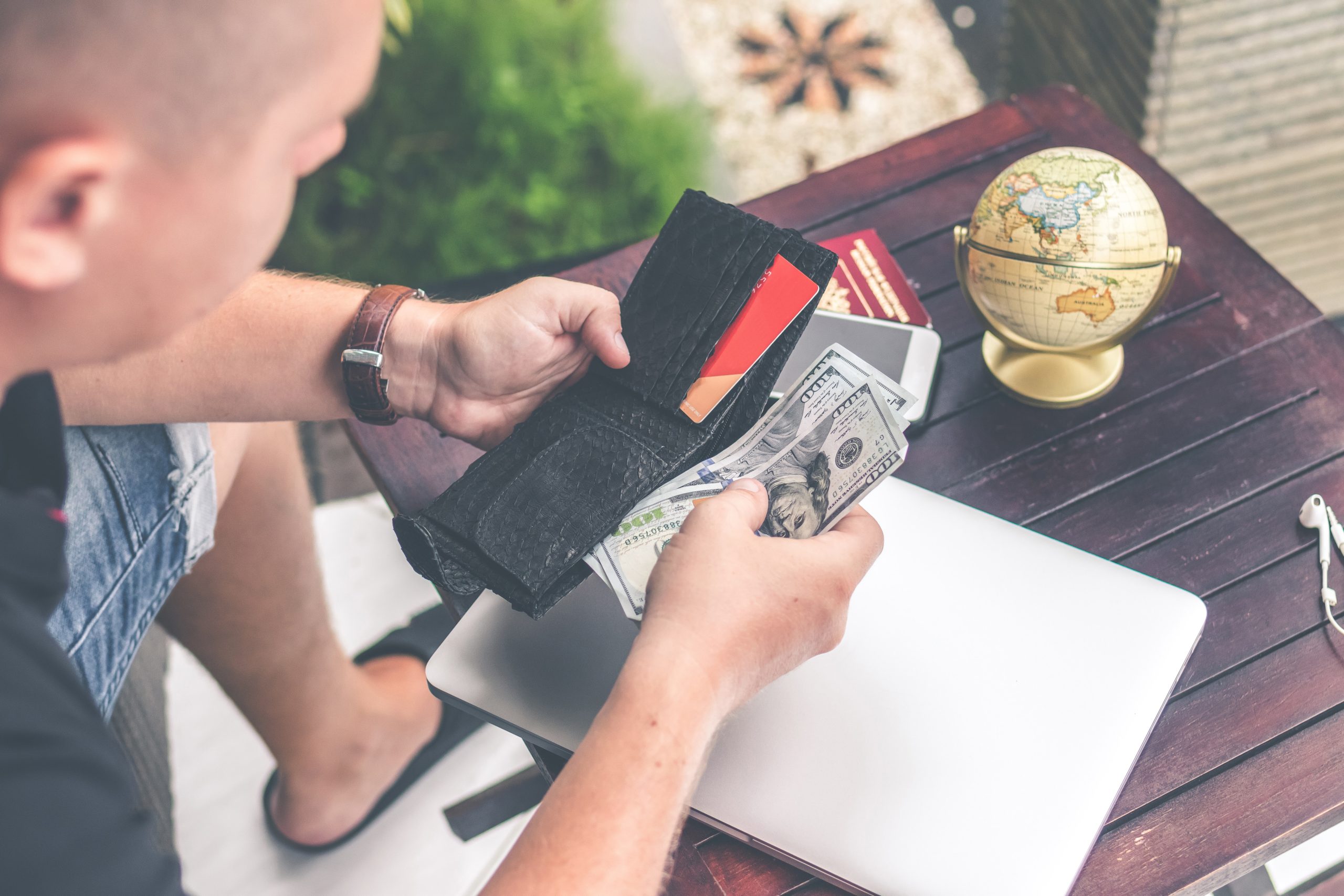Tips On How Manage Your Debt