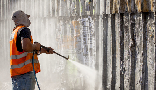 What Should You Know About Pressure Washing and Landscaping?