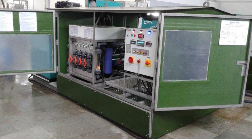 How does Reverse Osmosis carry out Desalination?