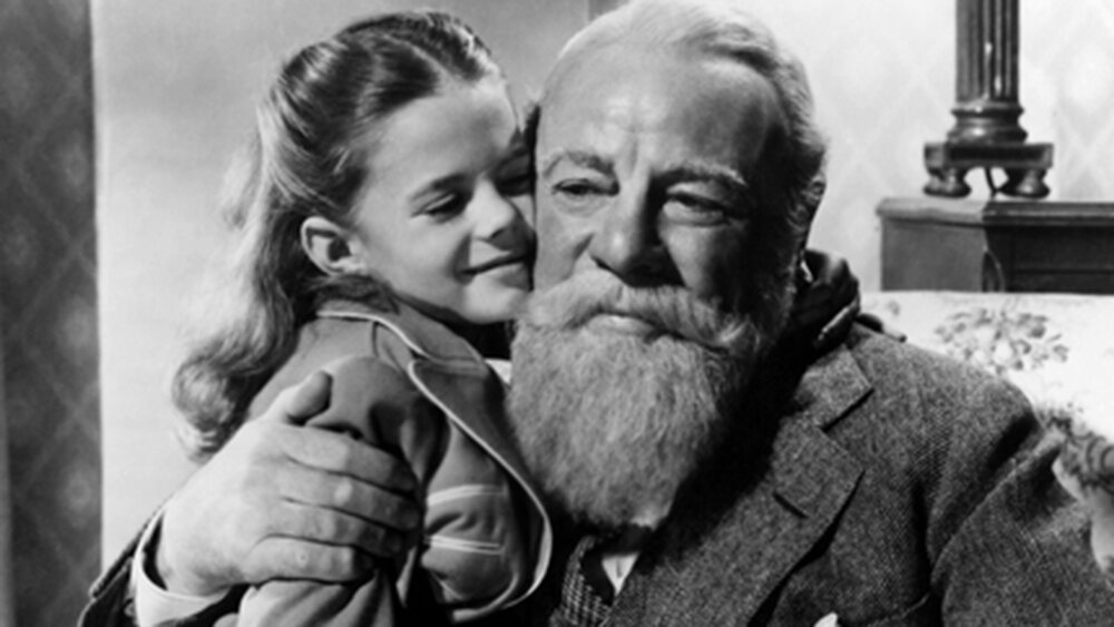 Miracle on 34th Street is a Holiday Classic