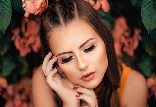 Eyelash Extensions Calgary | Best Lashes Near Downtown Calgary