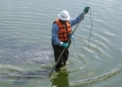 Geoelectric leak location testing