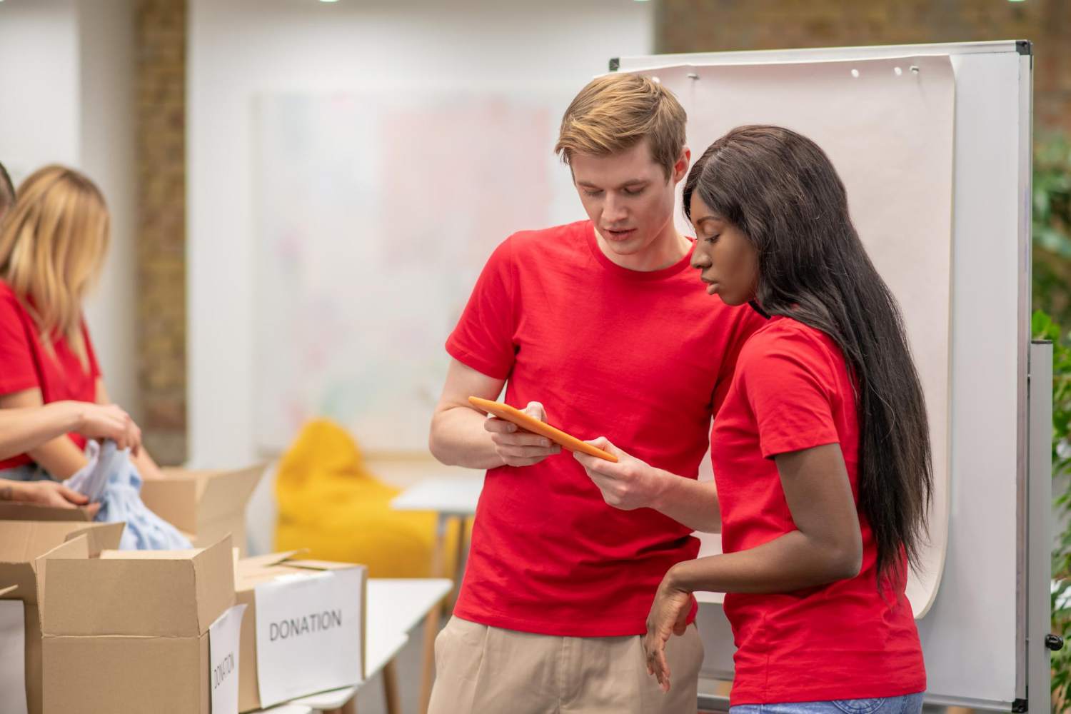 How Do I Ask for School Supply Donations for a Classroom?