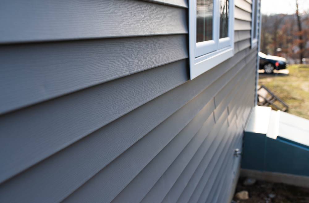 Siding Replacement: Transforming Your Home’s Curb Appeal