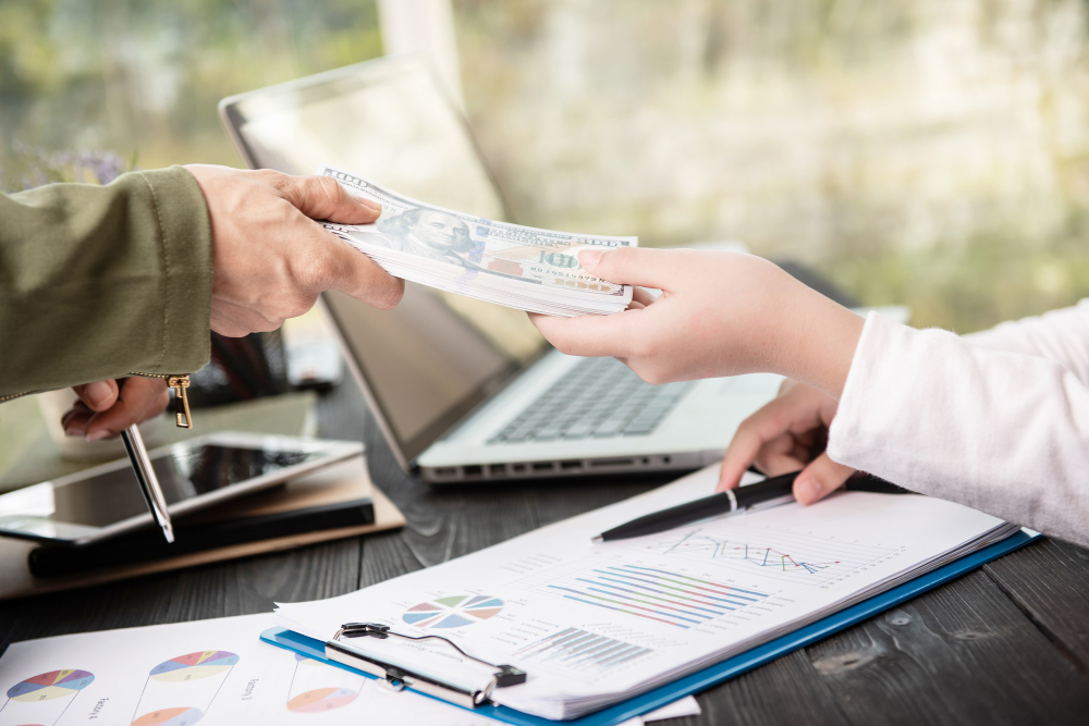 I Need 1 Lakh Urgently: Best Instant Personal Loan Options