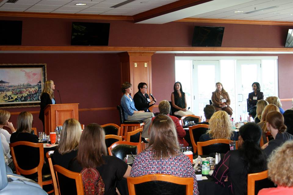 7 Successful Habits Contact Centers Need to Be Effective