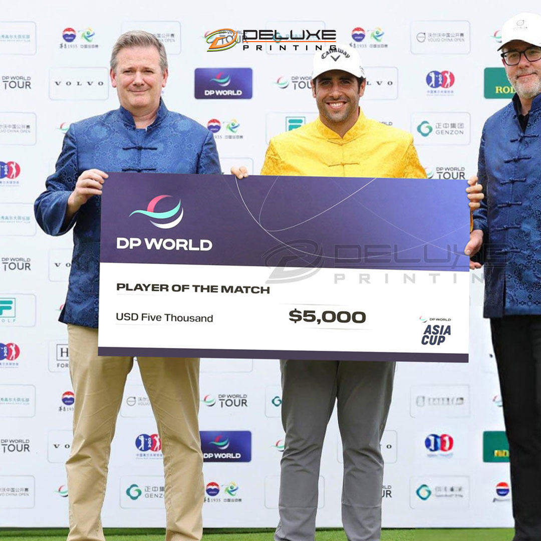 Selfie Frames in Dubai: Turning Smiles into Social Shares—and Bigger Cheques!