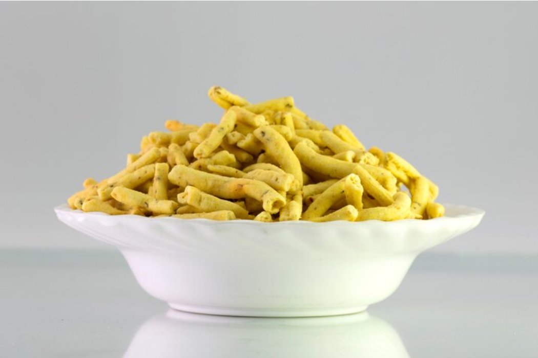 Gathiya Crunch: The Snack That’s Winning Every Foodie’s Heart
