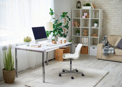 Learn How to Keep Your Balance Whilst Working From Home