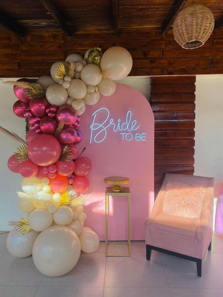 Experience the Magic of Balloon Arrangements in Dubai