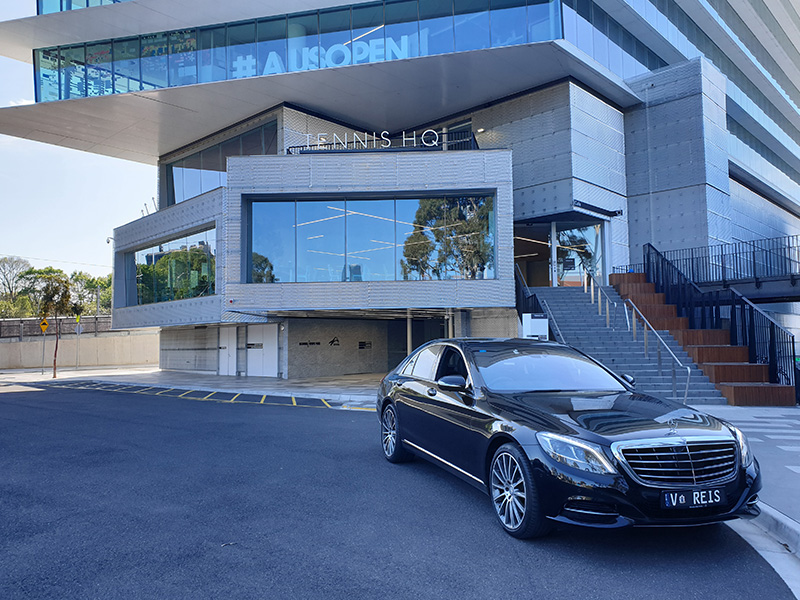 Luxury and Comfort with Chauffeur Cars in Caulfield North