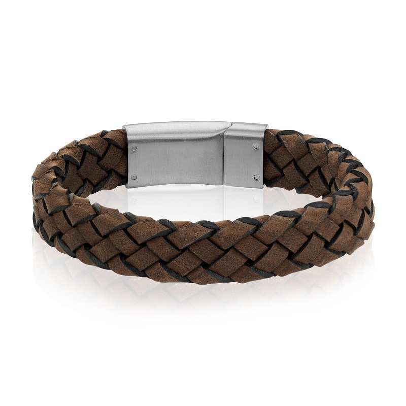 Engraved Mens Brown Leather Bracelets– A Fashionable General Wear with Different Outfits