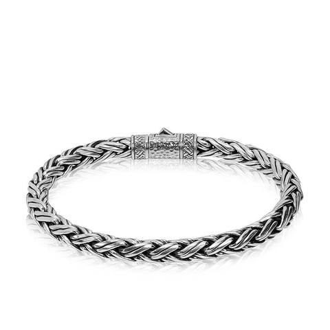 Engraved Silver Bracelets for Better Look